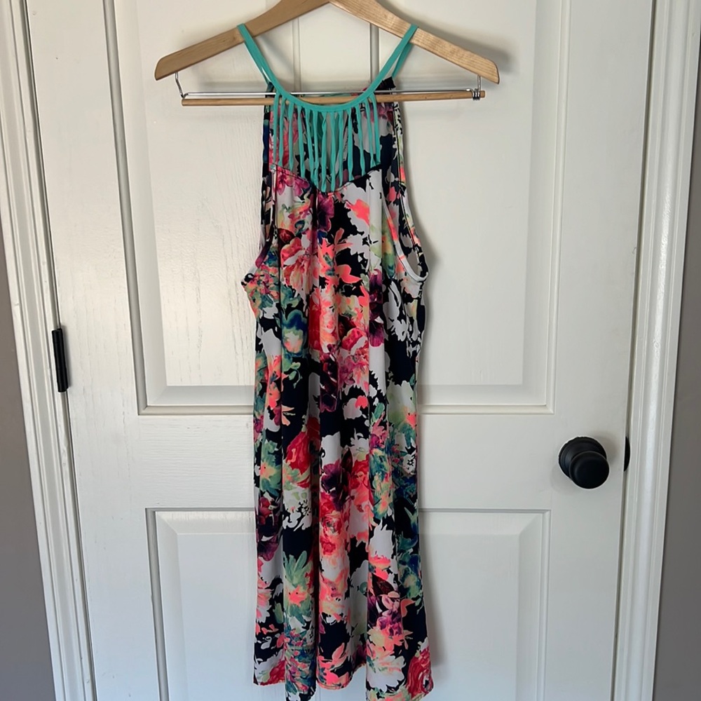 12 pm, Large, Dress or Cover Up, 100% Poly, Vibrant & Cute! Daughters Closet
